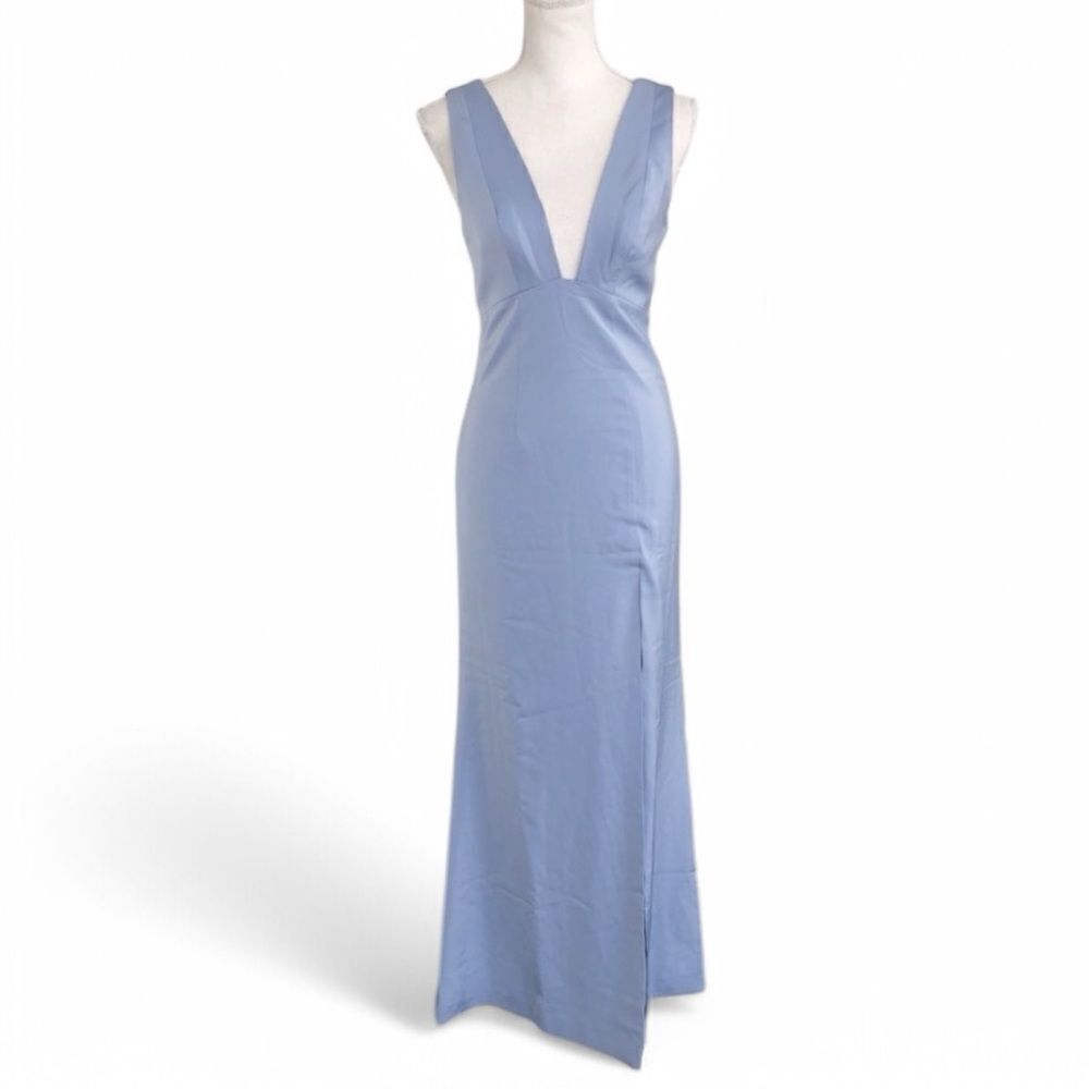 NBD Revolve Zeb Light Baby Blue Event Formal Maxi Gown Low Back Size Small - Picture 2 of 11